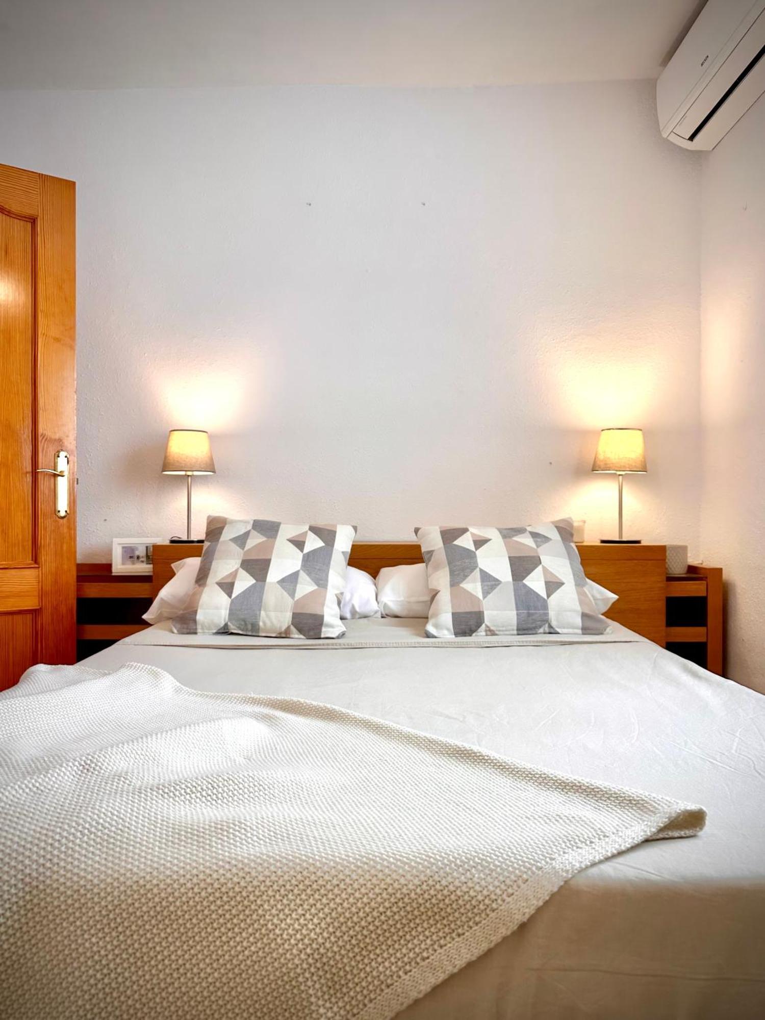 Apartamentos J&K Torremolinos Zewnętrze zdjęcie