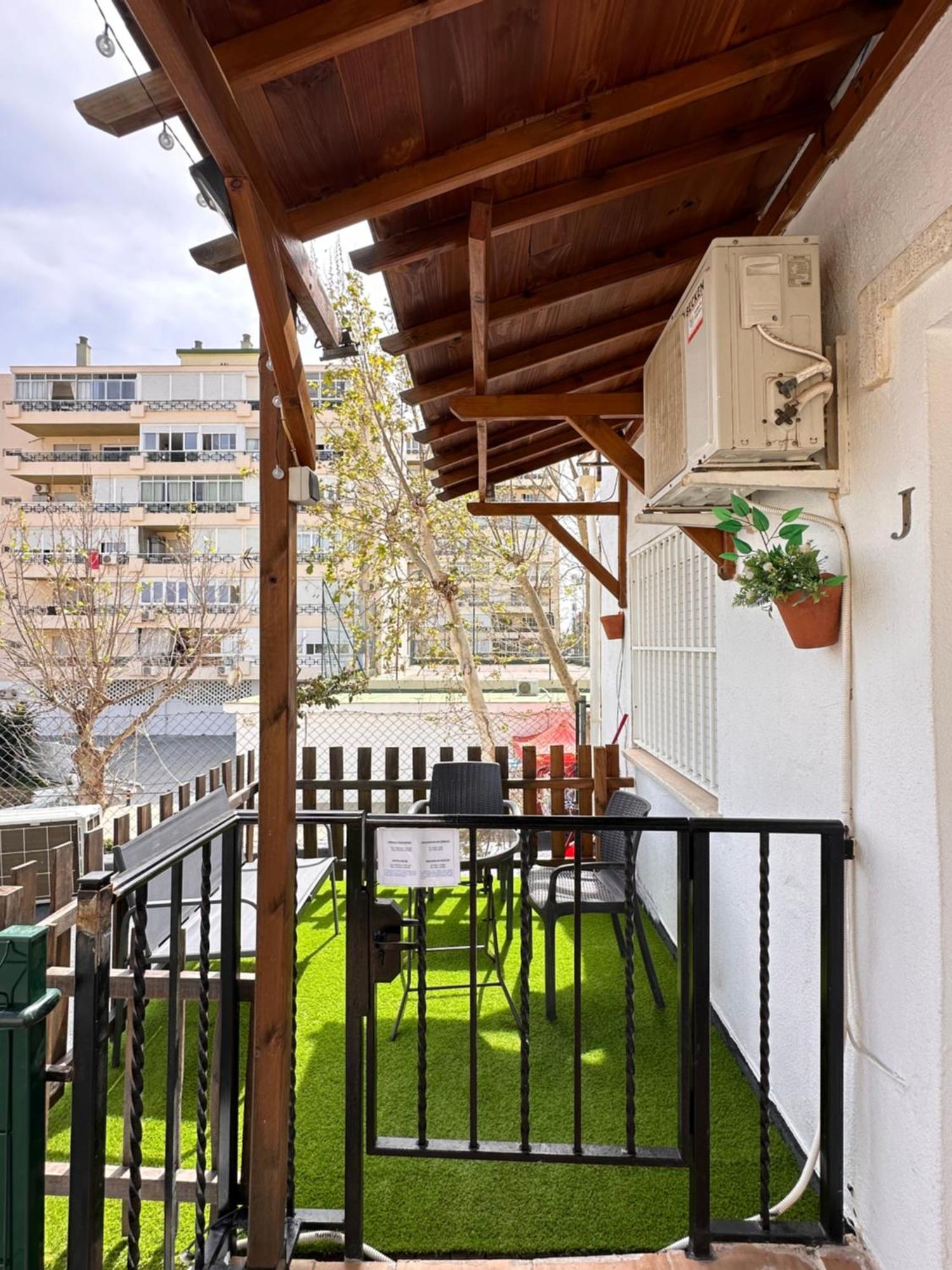 Apartamentos J&K Torremolinos Zewnętrze zdjęcie