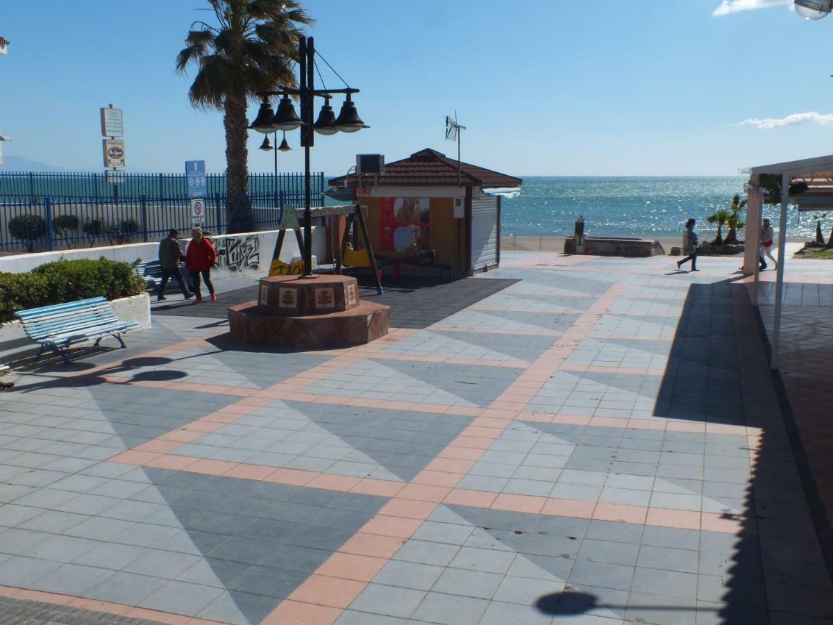 Apartamentos J&K Torremolinos Zewnętrze zdjęcie